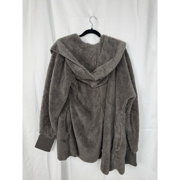 Hem & Thread Gray Sherpa Hooded Jacket One Size Super Soft Cozy Teddy Loungewear - Picture 9 of 11